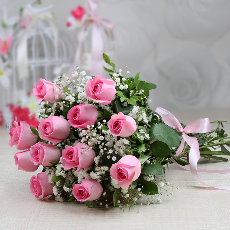 Bunch of 12 Pink Roses – IDCT